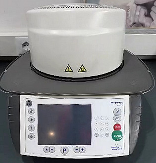 Secondo forno per ceramica della linea Programat nel laboratorio Creadent