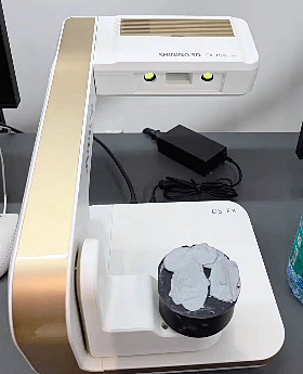 Scanner 3D da banco SHINING 3D della serie DS-EX Pro, laboratorio Creadent