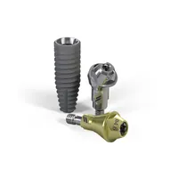 Impianto Straumann BLT con abutment avvitato