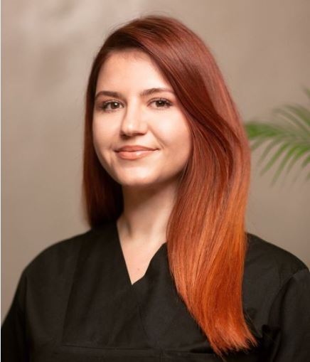 Dr. Nada Muço