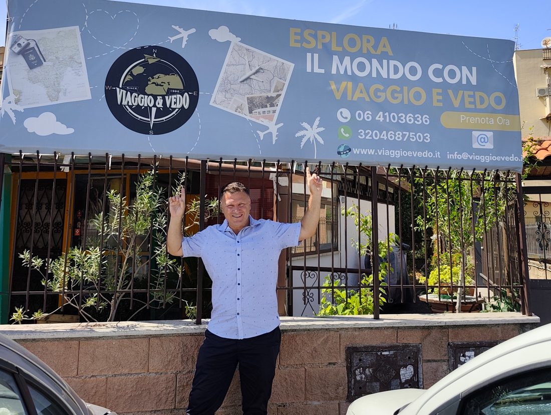 L'agenzia Viaggio e Vedo in Via Bartolo Longo 1, Roma — il punto di riferimento romano