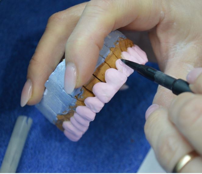 Il laboratorio CAD/CAM di Creadent Clinic, Tirana — segui la clinica su Instagram