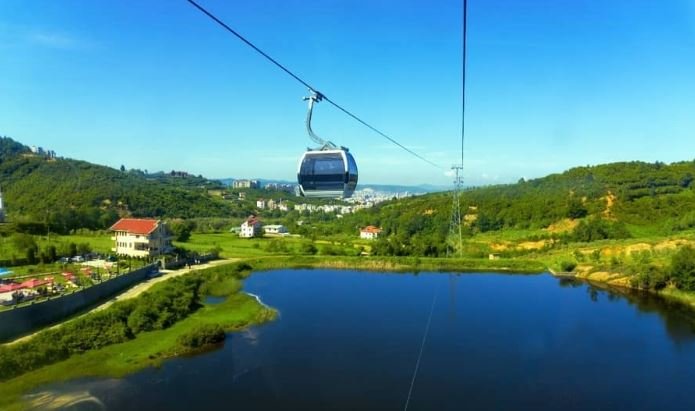 La funivia Dajti Ekspres sopra Tirana